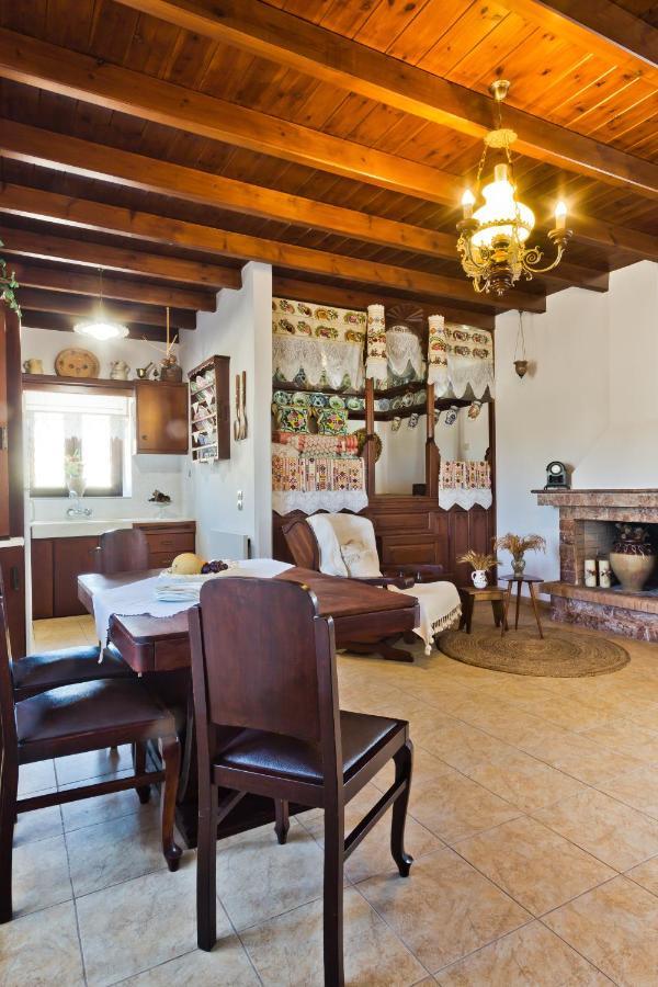 Villa Symone Afiartis Exterior foto