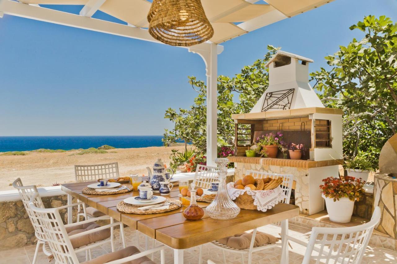 Villa Symone Afiartis Exterior foto